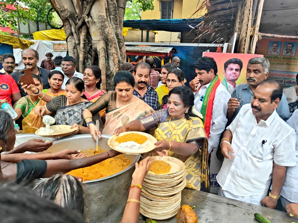 தமி­ழ­கத்தில் மீண்டும் கூலிப்­படை கலாச்­சா­ரம்  தமி­ழிசை குற்­றச்­சாட்­டு