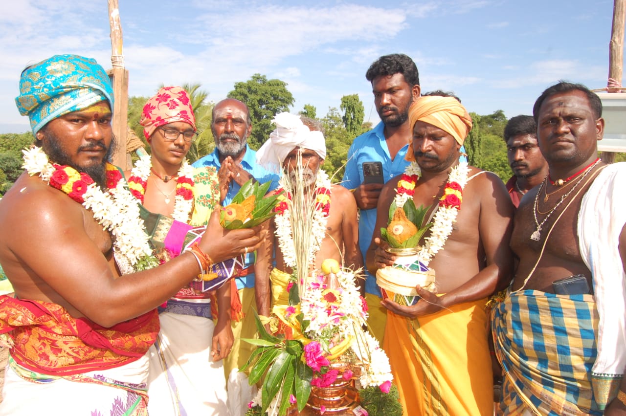 15.பி.மேட்டுப்பட்டி   ஸ்ரீ நல்லபிறவியம்மன் கோவில் கும்பாபிஷேக விழா