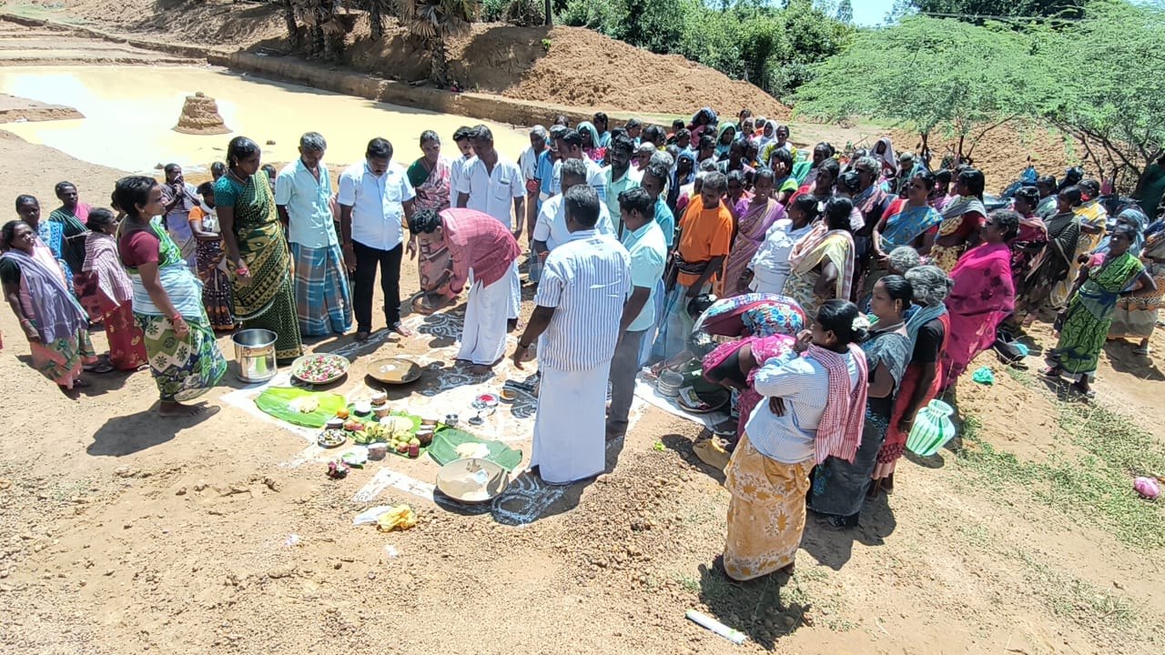 வயநாட்டில் பலியானவர்  குடும்பத்துக்கு தலா ரூ.6 லட்சம் கேரள முதல்வர் இழப்பீடு அறிவிப்பு