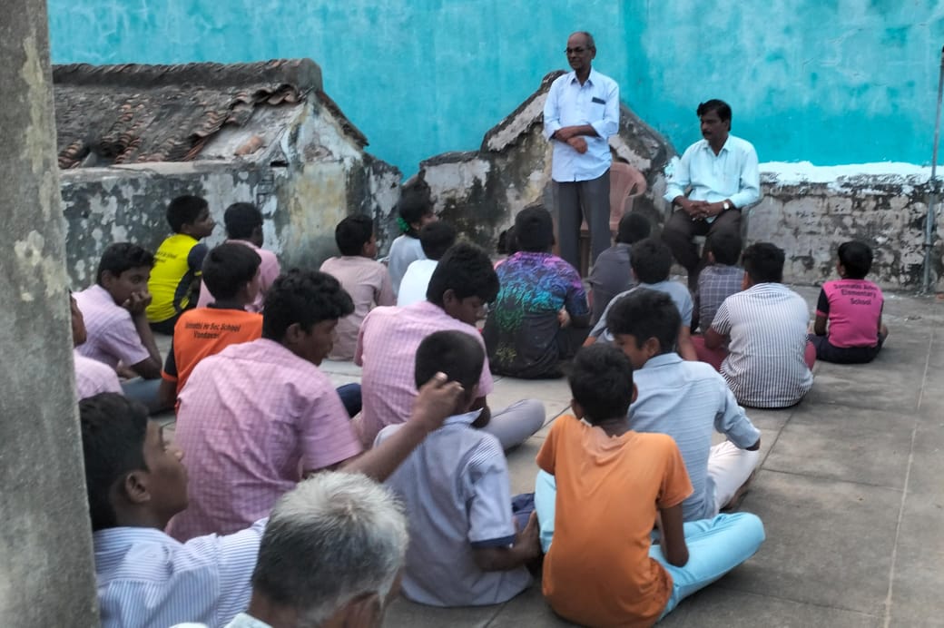 நலம் தரும் யோகா...! மாணவர்களுக்கான விழிப்புணர்வு நிகழ்ச்சி*