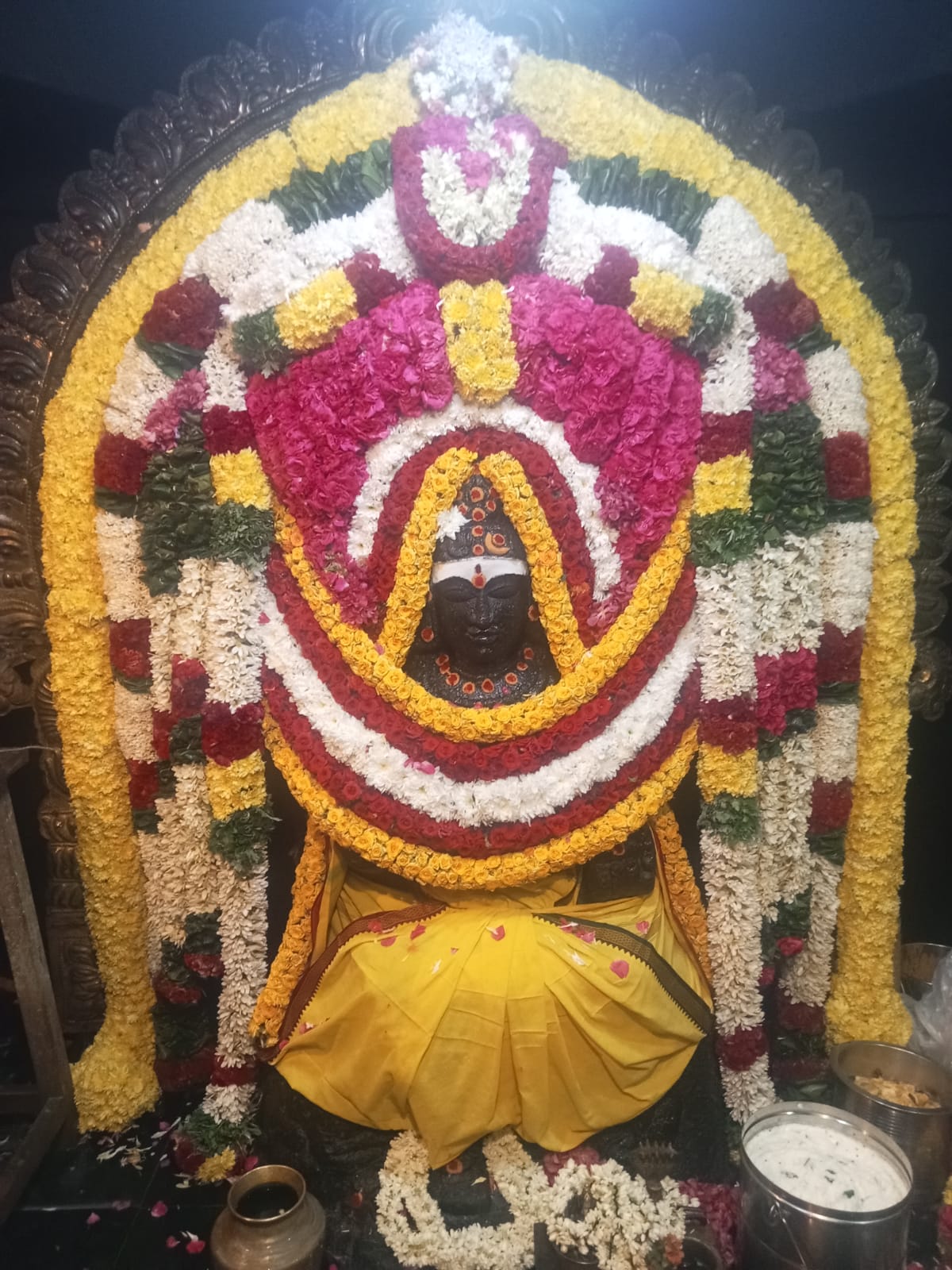 அருள்மிகு ஸ்ரீ தட் சிணாமூர்த்தி திருக்கோயில் குருவார பூஜை......