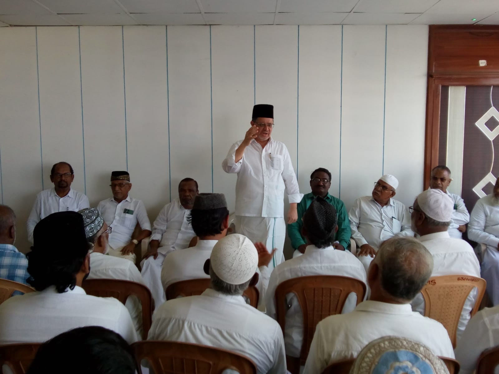 தென்காசியில் இந்திய யூனியன் முஸ்லிம் லீக் அயலக அணி ஆலோசனைக் கூட்டம்