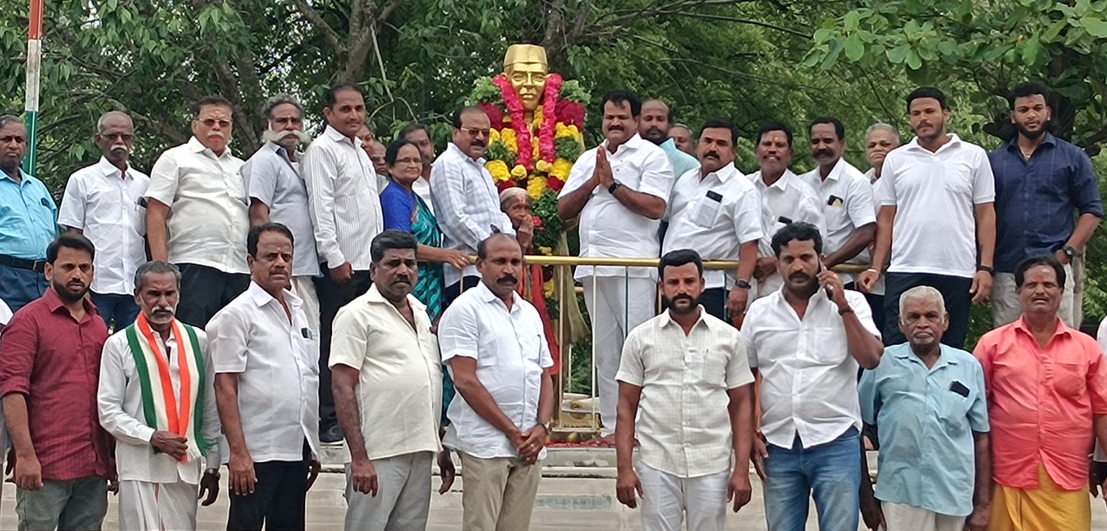 நேரு வின் 61வது ஆண்டு நினைவு  தினம் 