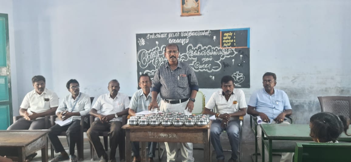 நாகலாபுரம் பள்ளியில் ஆங்கிலப் பயிற்சி முகாம் !