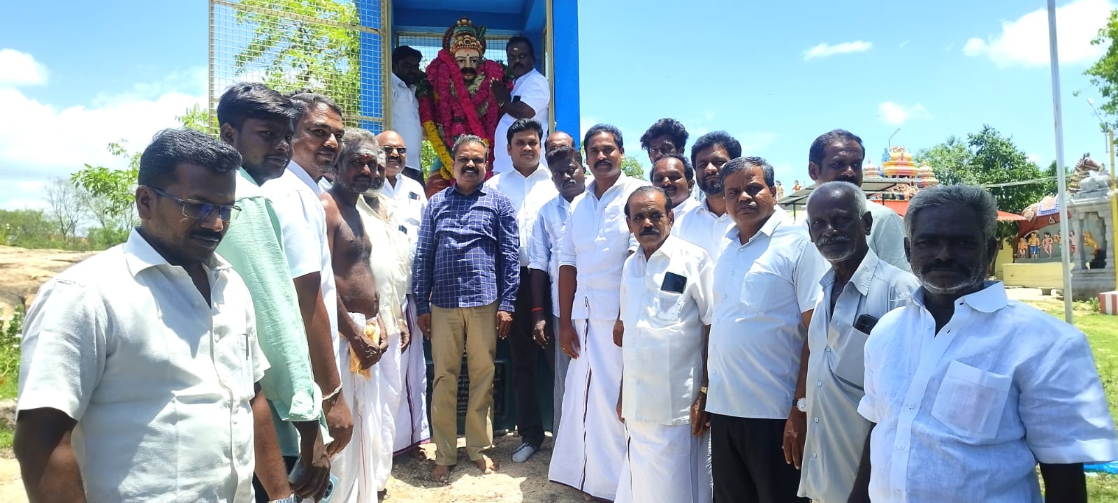 பெரும்பிடுகு முத்தரையர் அவர்களின் திருவுருவச்சிலைக்கு  மாநில மருத்துவர் அணி துணைச் செயலாளர் அண்ணாமலை ரகுபதி மாலை அணிவித்து மரியாதை