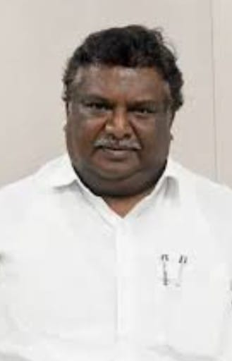 அடிக்கடி மின்தடையா?  உடனே சரி செய்யுங்கள்  அதிகாரிகளுக்கு அமைச்சர் உத்தரவு