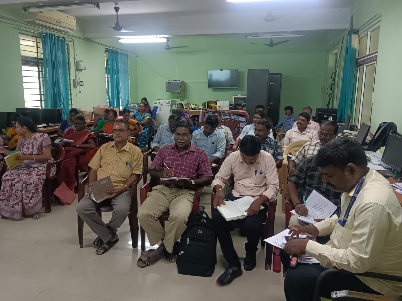 குருக்கத்தி,மாவட்ட ஆசிரியர் கல்வி மற்றும் பயிற்சி நிறுவனத்தில் திறன் பயிற்சி! 