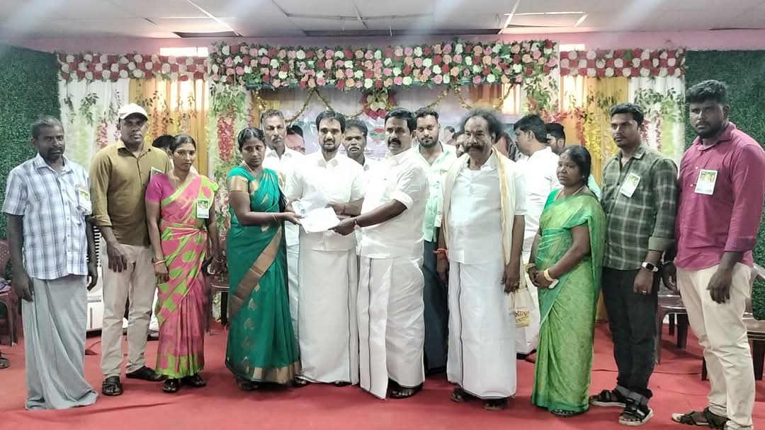 குடவாசல் ஒன்றியத்தில் அதிமுக பூத் கமிட்டி கூட்டம்