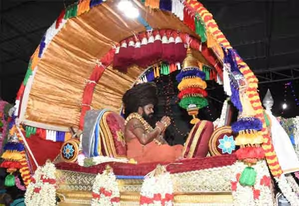 மயிலாடுதுறை மாவட்டம் தருமபுரம் ஆதினத்தில் பட்டினப்பிரவேசம் நிகழ்ச்சி