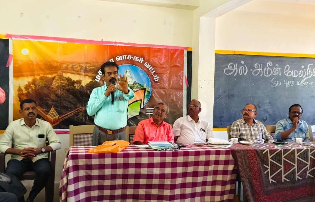 மாணவர்களுக்கு புத்தகம் வாசிக்கும் ஆர்வத்தை ஏற்படுத்தி படைப்பாற்றல் திறனை வளர்க்கும் நிகழ்ச்சி