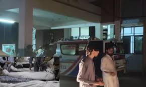 குழந்தை பராமரிப்பாளர் போர்வையில்... சிறுமிகளை காதலனுக்கு பாலியல் விருந்தாக்கிய இளம்பெண்