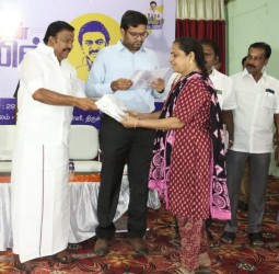 திருச்சிராப்பள்ளி மத்திய பேருந்து நிலையம் அருகில் உள்ள வெஸ்ட்ரி மேல்நிலைப்பள்ளியில் உங்களுடன்_ஸ்டாலின் திட்ட முகாம்