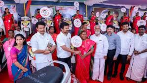 சென்னையிலிருந்து தனுஷ்கோடி வரை 2 சக்கர வாகனப் பேரணி: உதயநிதி துவக்கினார்