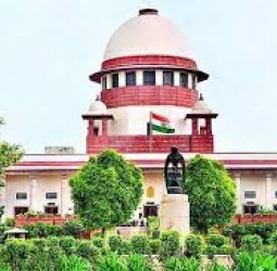 அரசு திட்டத்தில் ஸ்டாலின் பெயர் பயன்படுத்தத் தடையில்லை: சுப்ரீம் கோர்ட் உத்தரவு சி.வி.சண்முகம் தொடர்ந்த வழக்கு தள்ளுபடி; ரூ.10 லட்சம் அபராதம்