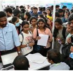 முதல் முறை வேலைக்கு செல்வோருக்கு ரூ.15,000 வரை ஊக்கத் தொகை - மத்திய தொழிலாளர் ஆணையர் விளக்கம்