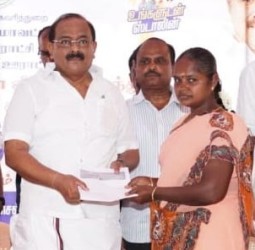 ஒட்டன்சத்திரத்தில் உங்களுடன் ஸ்டாலின் திட்ட முகாம்