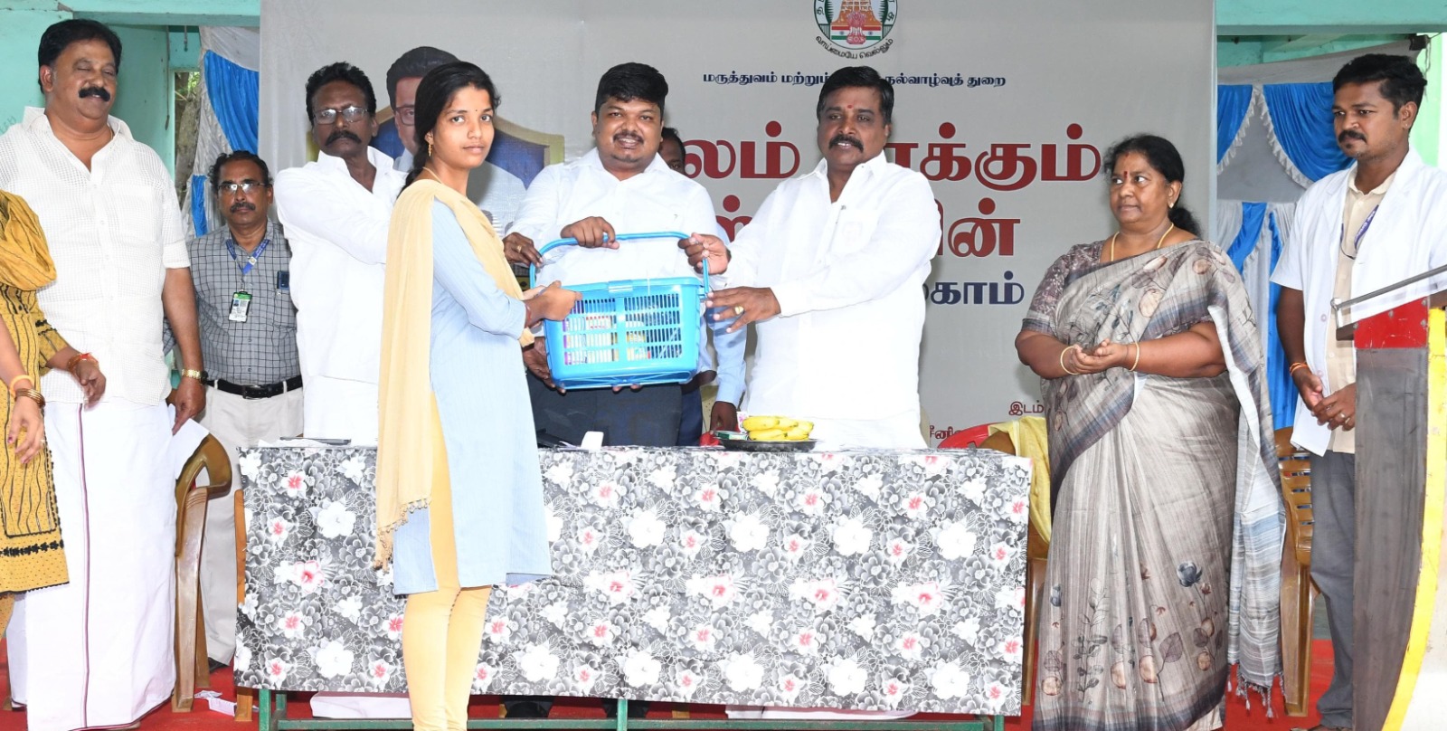 மயிலாடுதுறை மாவட்டம் மேலையூரில் நேற்று நடந்த நலம் காக்கும் ஸ்டாலின் திட்ட மருத்துவ முகாம்