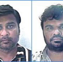 ஒரு மணி நேரத்தில் திருப்பி தருவதாக கூறி வியாபாரிகளிடம் நகைகளை பெற்று நூதன மோசடி