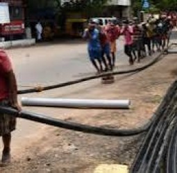 சென்னை புறநகரில் புதைவட மின் கம்பி பணிகளை துரிதப்படுத்த வலியுறுத்தல்