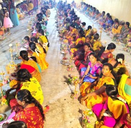 தவெக மகளிரணி சார்பில் விளக்கு பூஜை