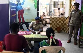 45+ வயது பெண் போலீஸாருக்கு இரவு பணியில் இருந்து விலக்கு - சென்னை காவல் ஆணையர் உத்தரவு