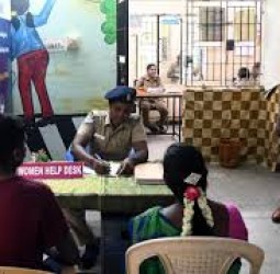 45+ வயது பெண் போலீஸாருக்கு இரவு பணியில் இருந்து விலக்கு - சென்னை காவல் ஆணையர் உத்தரவு