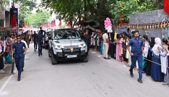 கொளத்தூரில் ஸ்டாலினுக்கு அன்பான வரவேற்பு