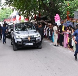 கொளத்தூரில் ஸ்டாலினுக்கு அன்பான வரவேற்பு