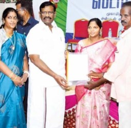 திருநின்றவூரில் உங்களுடன் ஸ்டாலின் திட்ட முகாம்