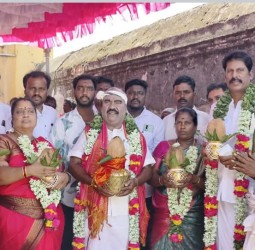 மேல்மலையனூர் ராஜா நாராயண பெருமாள் கோவில் விழாவில் கலந்து கொண்ட மஸ்தான் எம்எல்ஏ