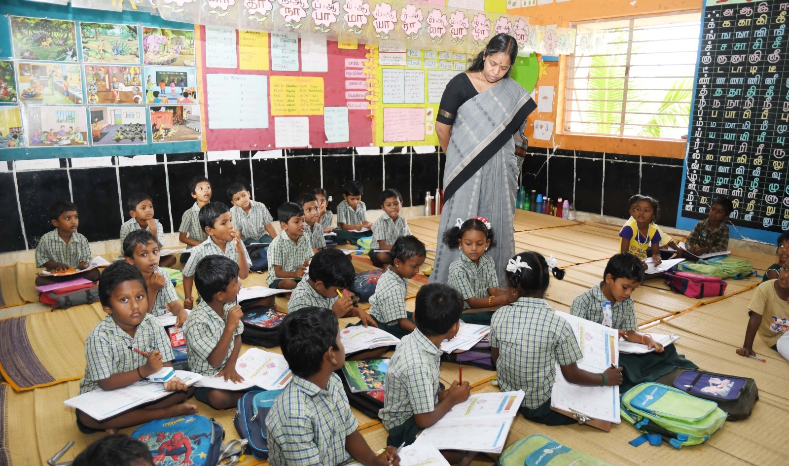 மாணவர்களின் கற்றல் திறன் குறித்து ஆய்வு