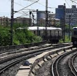 கடற்கரை - வேளச்சேரி பறக்கும் ரயில் தடத்தில் 2028-ம் ஆண்டு​ முதல் மெட்ரோ ரயில்களை இயக்க திட்டம்