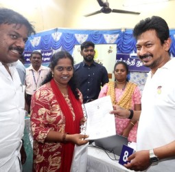 பொதுமக்கள் அளித்த மனுக்களுகு தீர்வுகண்டதற்கான ஆணை