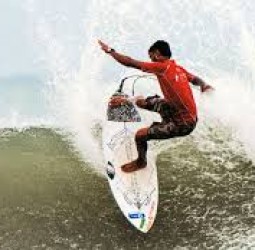 ஆசிய அலைச்சறுக்கு சாம்பியன்ஷிப் இந்தியா புதிய வரலாறு ; வெண்கலம் வென்றார் ரமேஷ்