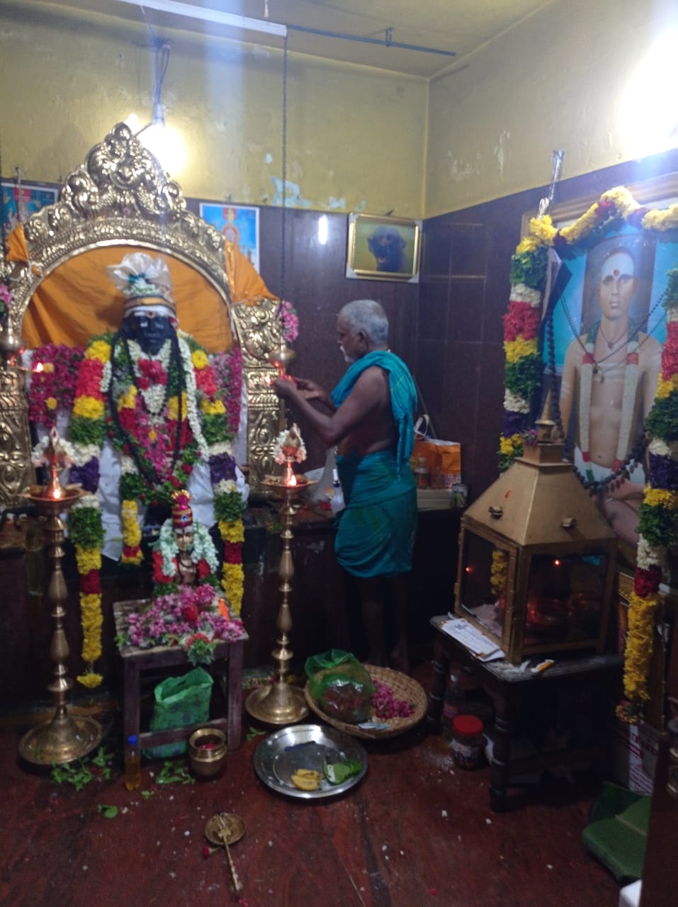 ஸ்ரீ இராமலிங்க சுவாமிகள் அருள் புரிந்த தவபீடத்தில் ஆடி மாத பௌர்ணமி பூஜை