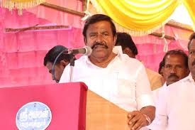 தனக்கு அடையாளம் கிடைக்கும் என்பதற்காக அன்புமணி திமுகவை விமர்சனம் செய்கிறார்