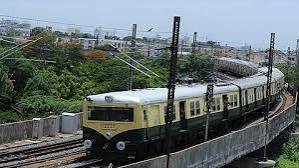 கடற்கரை-–வேளச்சேரி இடையே  மெட்ரோ ரெயிலை இயக்க முடிவு