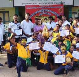 திருப்பத்தூரில் தென்மண்டல அளவில் நடைபெற்ற சிலம்பம் போட்டி