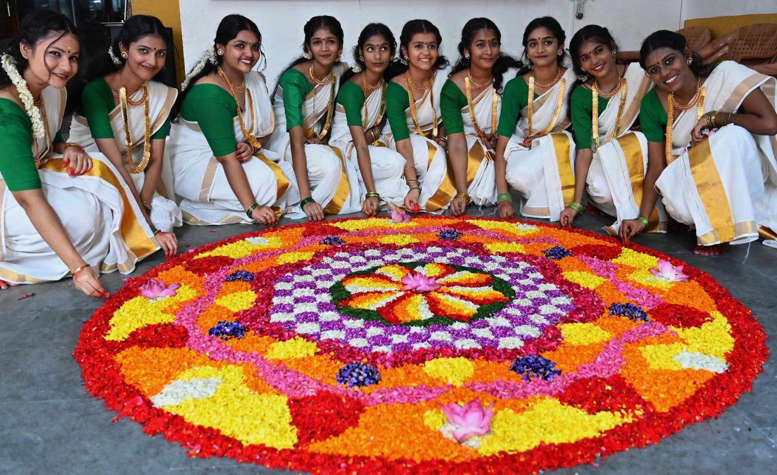 மெட்ராஸ் கேரள சமாஜத்தில் நேற்று ஓணம்