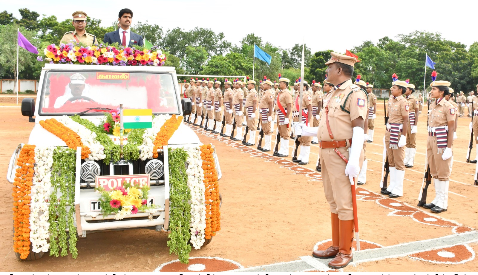 திருவள்ளூரில் நேற்று நடந்த சுதந்திர தின விழா