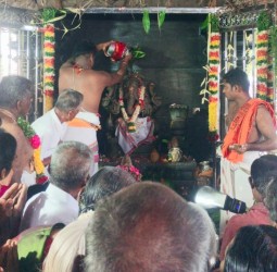 ஸ்ரீ வயிரவ சித்தி விநாயகருக்கு புதிதாக வெள்ளிக்கவசம் சாத்தப்பட்டு மகா கும்பாபிஷேகம்