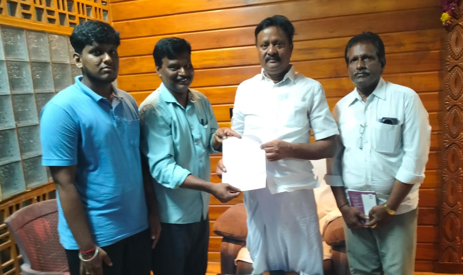 வந்தவாசி பகுதியில் அரசு தொழிற்பயிற்சி நிலையம்: எம்பியிடம் வலியுறுத்தல்