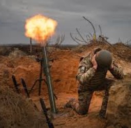 ஒரு பில்லியன் டாலர்:  உக்ரைனுக்கு ராணுவ உதவி