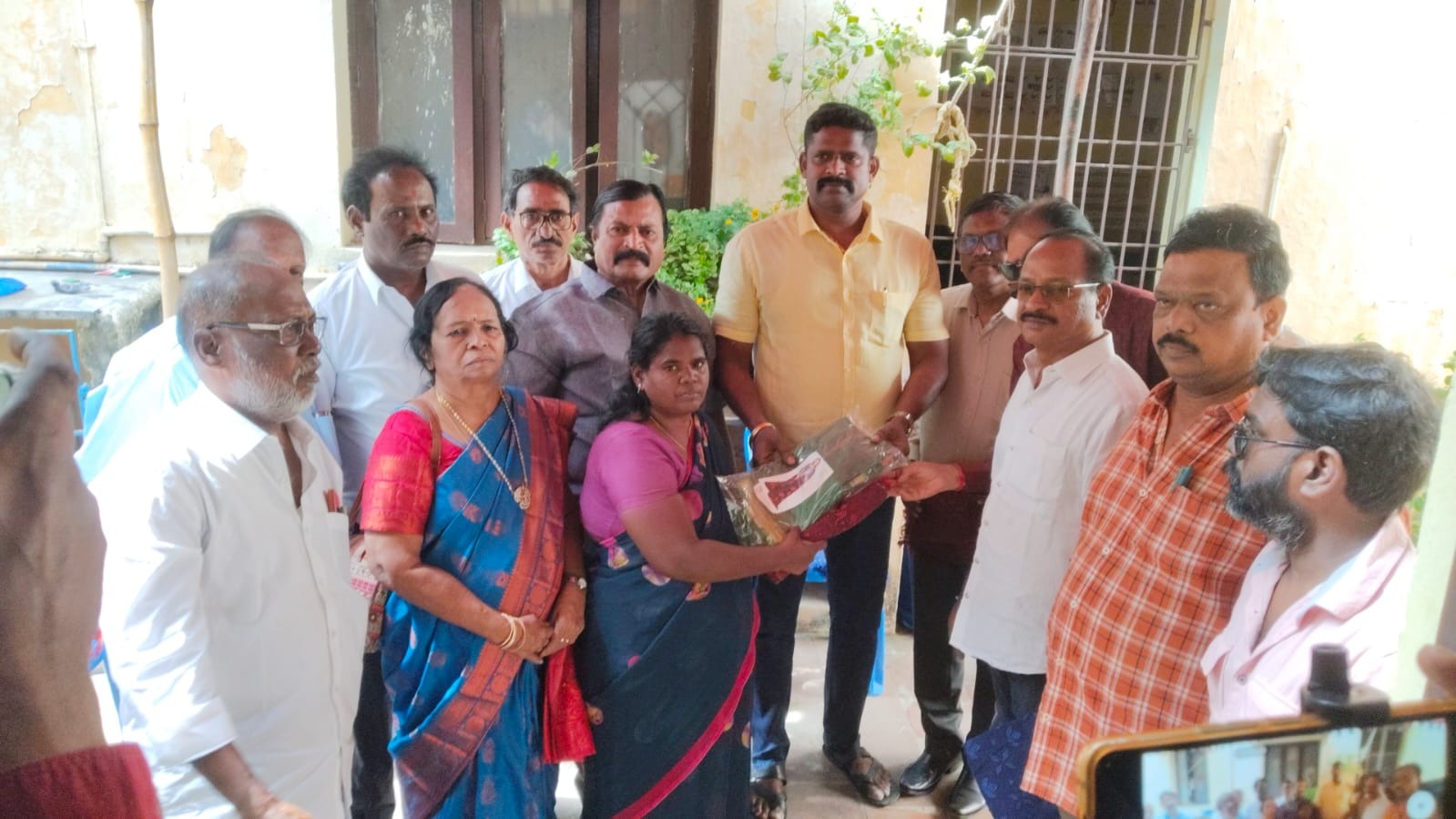 சாத்துமாநகர் கிராமதெருவில் நடந்த சுகம் மருத்துவமனை பொது மருத்துவ முகாம்