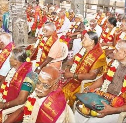 நெல்லையப்பர் கோவிலில் சிறப்பு செய்தல் திட்டம்; 70 வயதை கடந்த 50 தம்பதிகள் கௌரவிப்பு