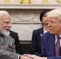 வர்த்தக ஒப்பந்தம்: அமெரிக்க அதிபர் ட்ரம்ப் உடன் பிரதமர் மோடி தொலைபேசியில் பேச்சு