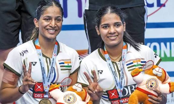 சர்வதேச பேட்மிண்டன்: இந்தியாவின் திரிசா–-காயத்ரி ஜோடி மீண்டும் சாம்பியன்