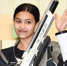 தேசிய துப்பாக்கிச்சுடுதல் திலோத்தமாவுக்கு தங்கம்