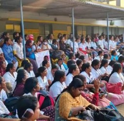 தமிழ்​நாடு முழுவதும் 3வது நாளாக செவிலியர்​கள் போராட்டம்