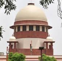 வாக்குச்சாவடி அதிகாரிகளை மிரட்ட கூடாது: மாநில அரசுகளுக்கு உச்ச நீதிமன்றம் எச்சரிக்கை